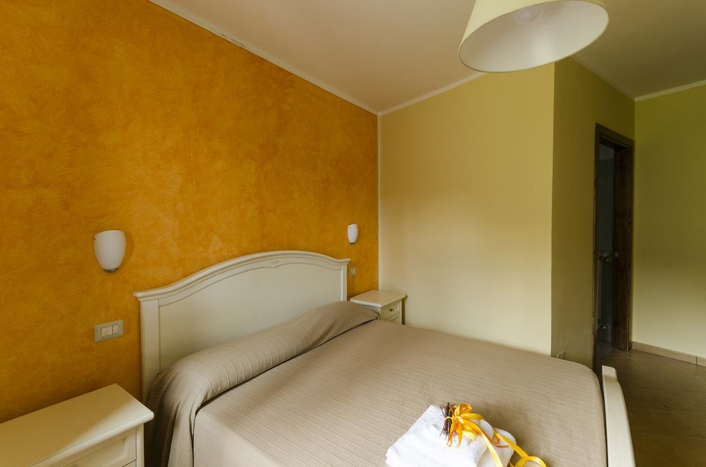 Al Casale Dei Nonni Bed and Breakfast Laureana Cilento Εξωτερικό φωτογραφία