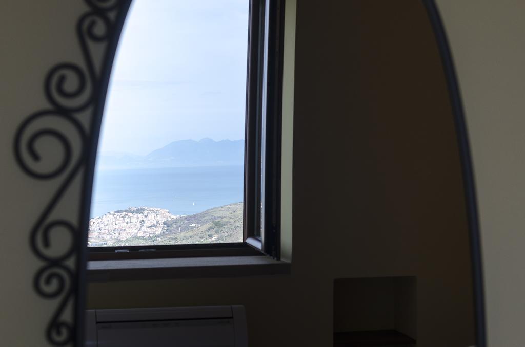 Al Casale Dei Nonni Bed and Breakfast Laureana Cilento Εξωτερικό φωτογραφία